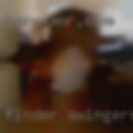 Finder swingers